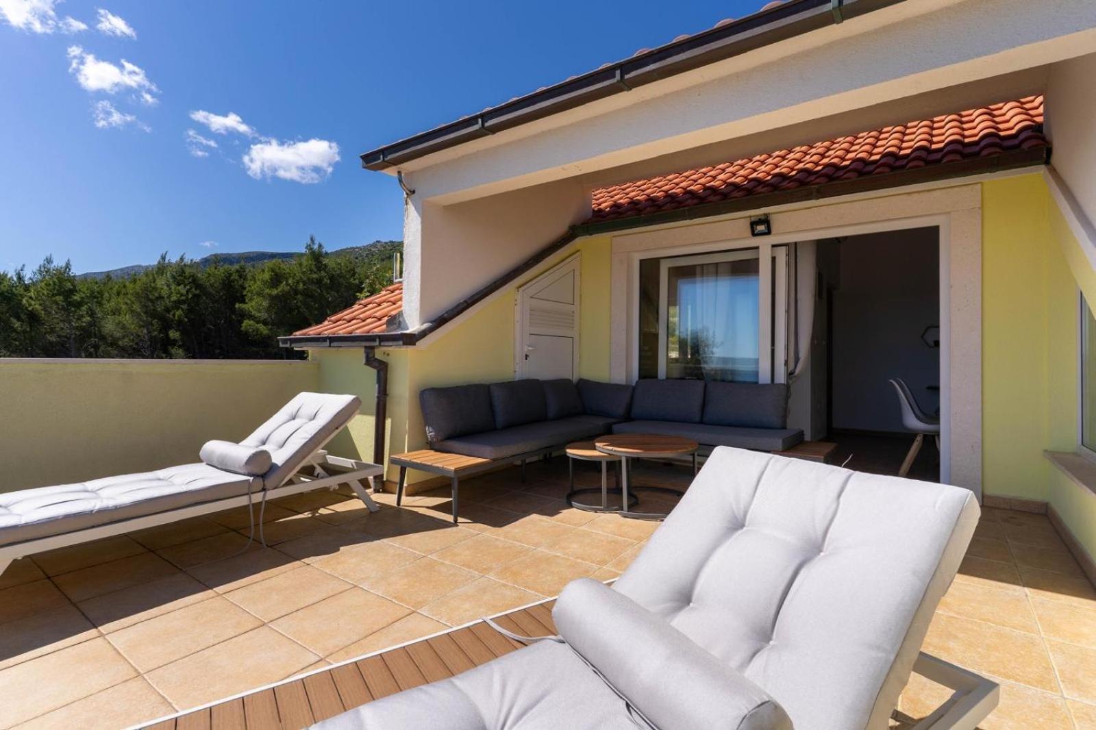 Villa Marin - 4 Apartments Zavala Extérieur photo